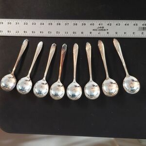 Oneida Community Tudor Plate, Queen Bess II, Silver Soup Spoons
